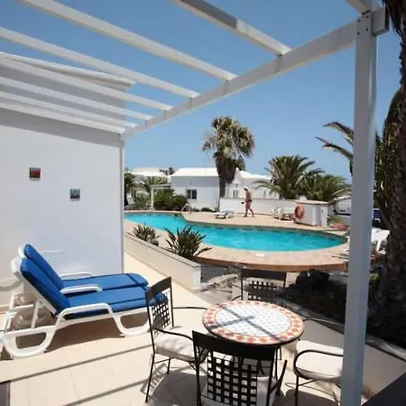 Sleeps 4 Pool T691606